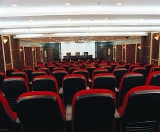 Baoan Hotel Shanghai Exterior photo